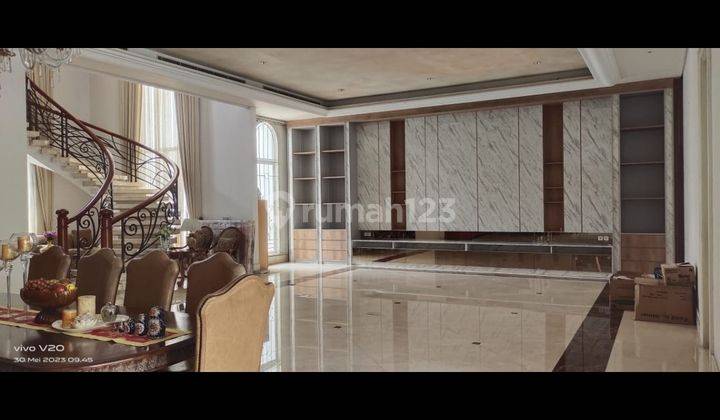 Di Jual Rumah Mewah di Pluit , Akses Dekat Ke Mall, Sekolah, Restoran  2