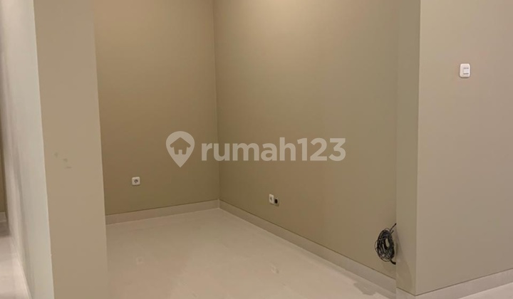 Disewa Rumah Pik Kano Permai 4 Kamar Tidur Luas 9 X 27 M2 2