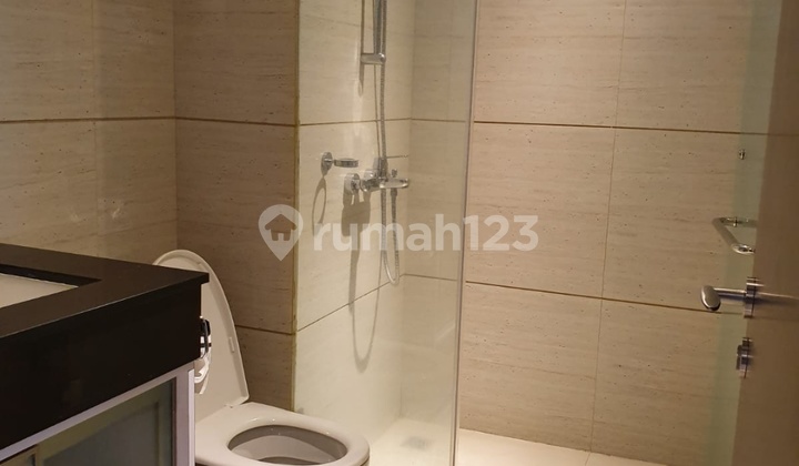 For sale Brooklyn Soho apartment, 2 floors, area 98m2, SHM certificate. 2