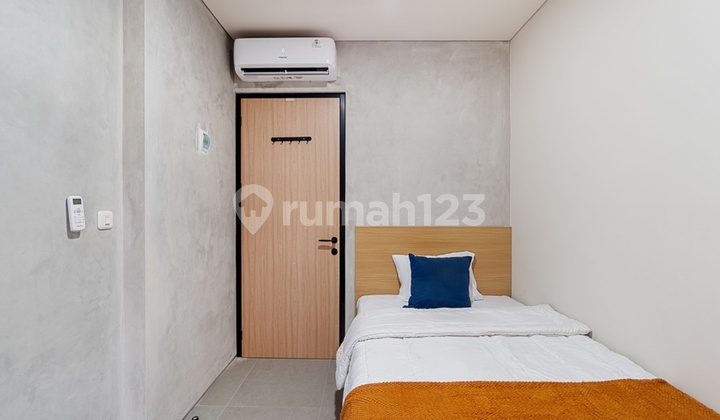 For sale: 68-room boarding house in Dwiwarna, Mangga Besar, Kartini 2