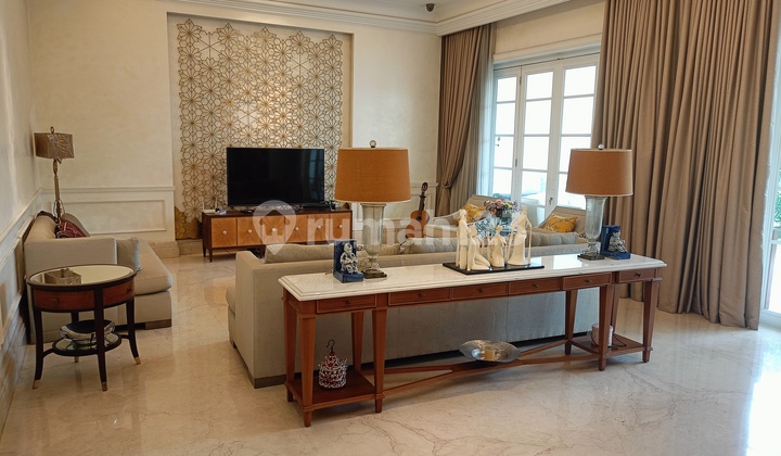 Dijual Rumah Mewah 4 Lantai di Lotus Pik 1