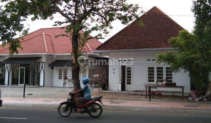 Disewakan Rumah Usaha Jl. A Yani Jember Dekat Gatot Subroto, Alun Alun 2