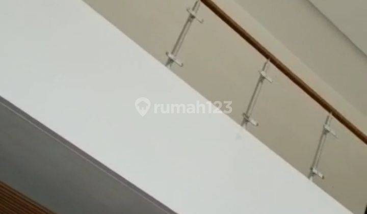Disewakan ruang, showroom lt. 2 Ijen Malang Dekat Kawi, Alun-alun 3