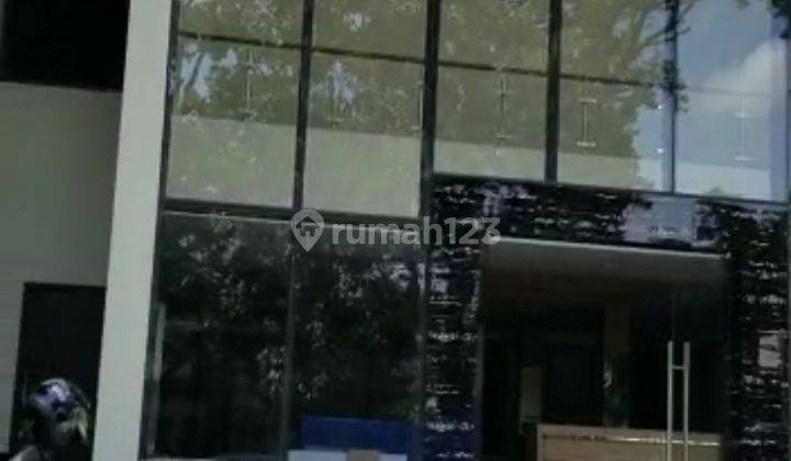 Disewakan ruang, showroom lt. 2 Ijen Malang Dekat Kawi, Alun-alun 4