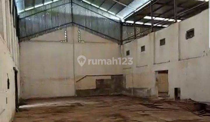 Disewakan Gudang Benculuk Dekat Cluring Banyuwangi, Perhutani, Jajag (rt) 1