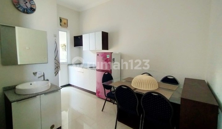 Disewakan Rumah Siap Huni 1 Lantai Full Furnished Sukolilo Dian Regency Dekat Its, Uwm, Hang Tuah, Merr, Araya, Kertajaya, Pcm, Galaxy Mall (vr) 2