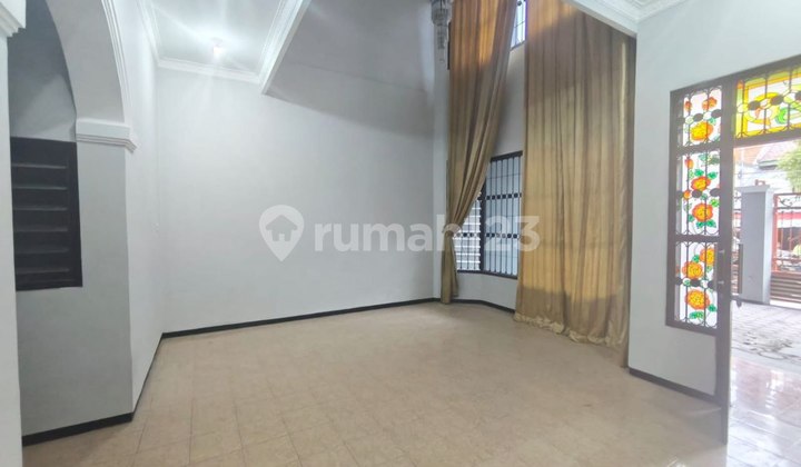 For Sale 2-Story House Ngagel Cheap Near Kebun Bibit, Pucang, Bratang, Baratajaya, Dinoyo (vr) 2