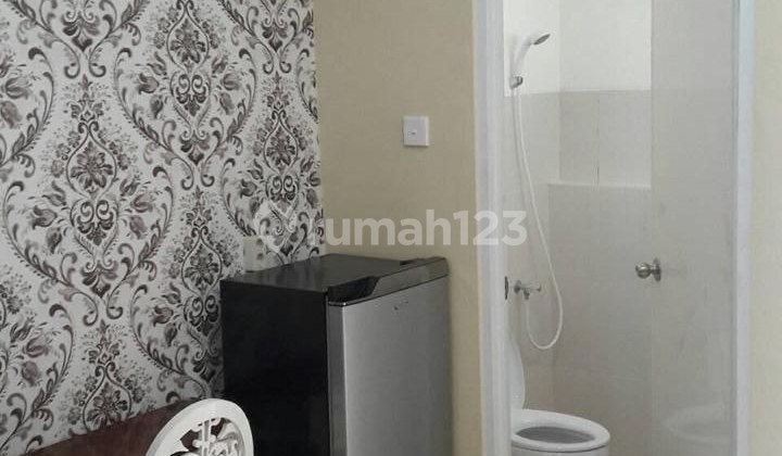 For Rent Yale Educity 1915 Apartment Near Pakuwon City, Uwm, Xin Zhong, Gloria, Its, Kenjeran, Kertajaya (sty) For Rent Yale Educity 1915 Apartment Near Pakuwon City, Uwm, Xin Zhong, Gloria, Its, Kenjeran, Kertajaya (sty)