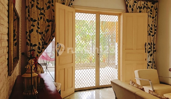 Dijua cepat rumah 2 lantai di Rawamangun  Jakarta Timur