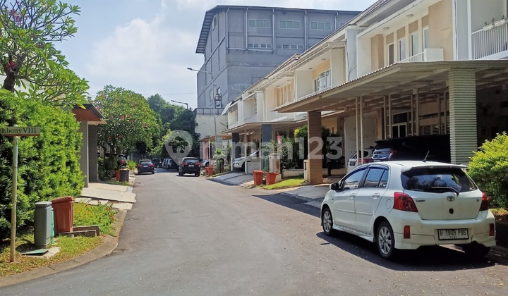 Di jual cepat rumah di cluster Ebony Grand Orchard di Kelapa Gading Jakarta Utara lokasi nyaman,tenang dan aman