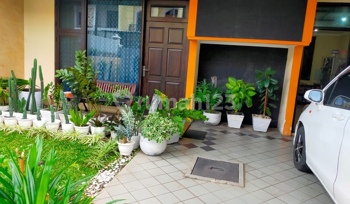 For sale fast 2-story ready-to-occupy house in Taman Pulo Indah, Penggilingan, Cakung, East Jakarta