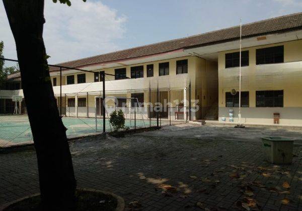 Dijual Tanah Ada Bangunan Ex Sekolah Bekasi 1