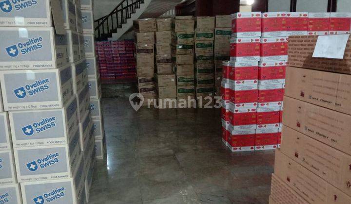 Dijual Cepat Rumah Kantor Strategis area Tomang 2