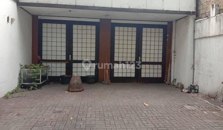 Dijual Cepat Rumah Kantor Strategis area Tomang 1