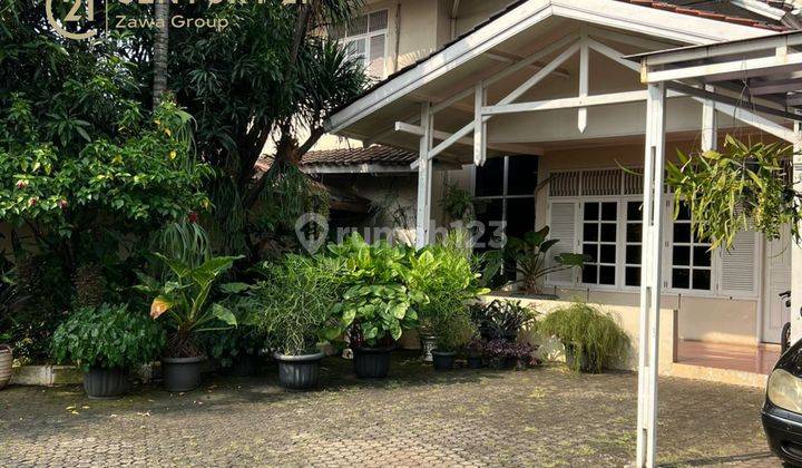 Dijual Cepat Rumah Tua Mewah di area Kemang 1