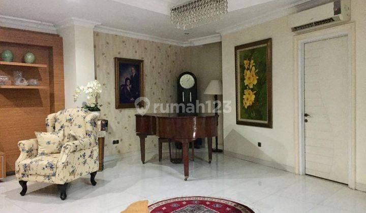 Dijual Rumah Hook Bagus Siap Huni Menteng 2