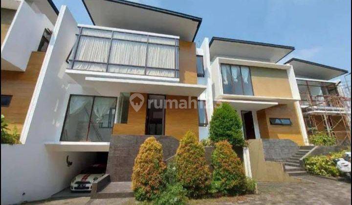 Dijual Rumah New Brand Cantik di Ampera  1