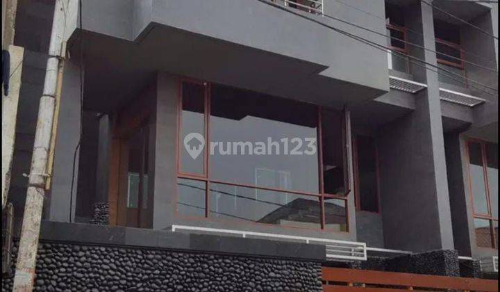 Dijual Rumah Baru Mewah Bagus di Pejaten  1