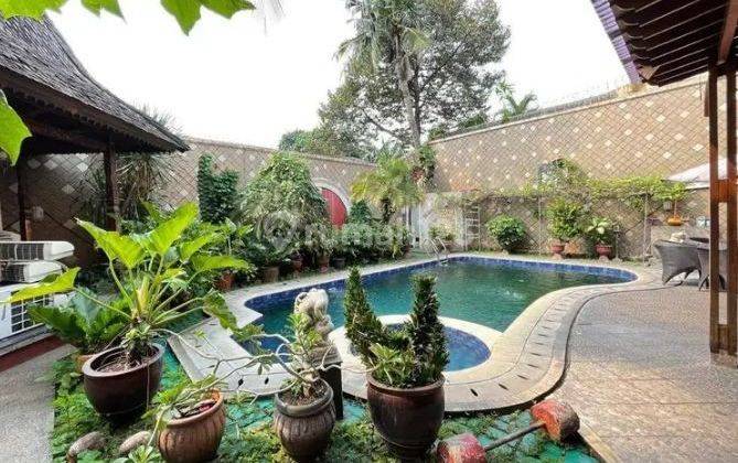 Dijual Rumah Mewah Cantik di Duren Tiga  1