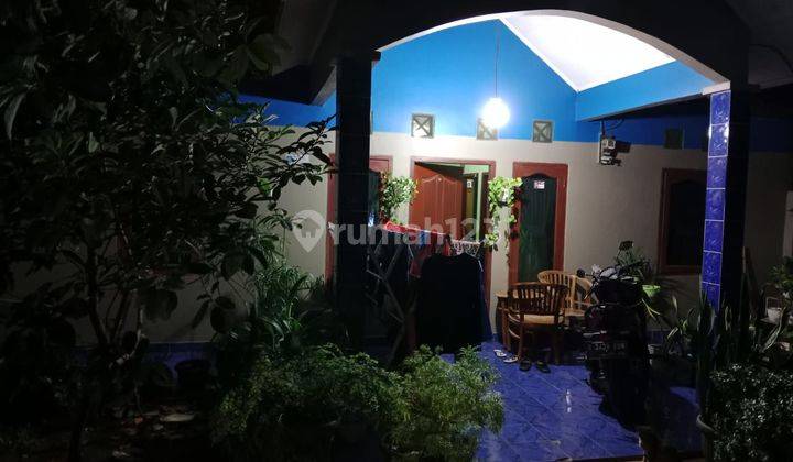 Dijual 2 Rumah Hitung Tanah Bagus Kukusan  1