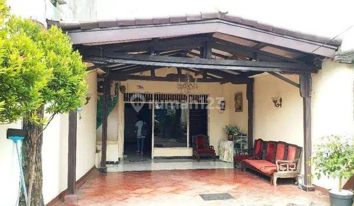 Dijual Rumah Investasi Strategis Kebagusan  1