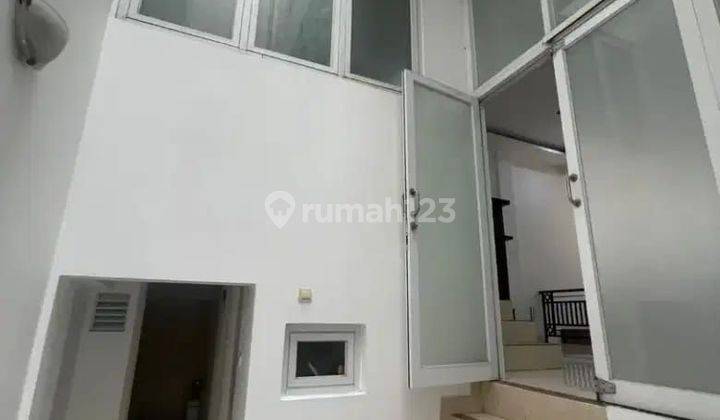 Disewakan Rumah Cantik Siap Huni Pulomas  2