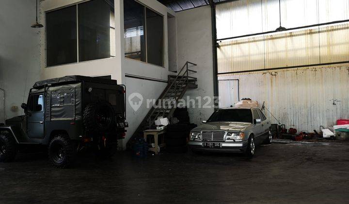 Jual Segera Tempat Usaha, Ruang Usaha Tengah Kota Semarang 2