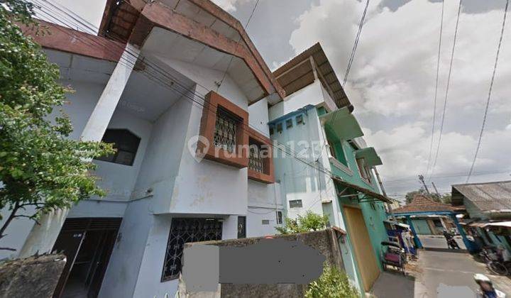 Rumah Spinggir Jalan Raya Veteran, Purworejo 3