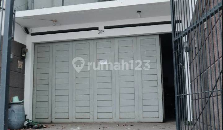 Ruko cantik siap pakai lokasi strategis dekat pintu Tol Pasteur 3