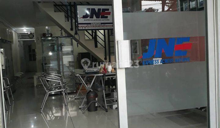 Ruko cantik siap pakai lokasi strategis di Perintis Semarang 4