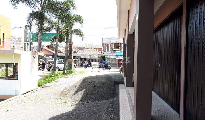 Ruko cantik lokasi strategis di Cihanjuang, Cimahi Utara 4