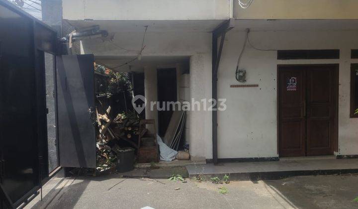 Rumah siap huni lokasi ramai dan strategis di Bandung 1