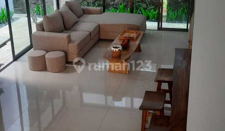 Jarang Ada Di Sewakan Villa Dago Sejuk Furnish Baru 1