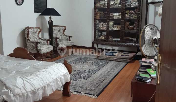 FOR SALE 2-STORY HOUSE SETRASARI FOR SALE 2-STORY HOUSE SETRASARI