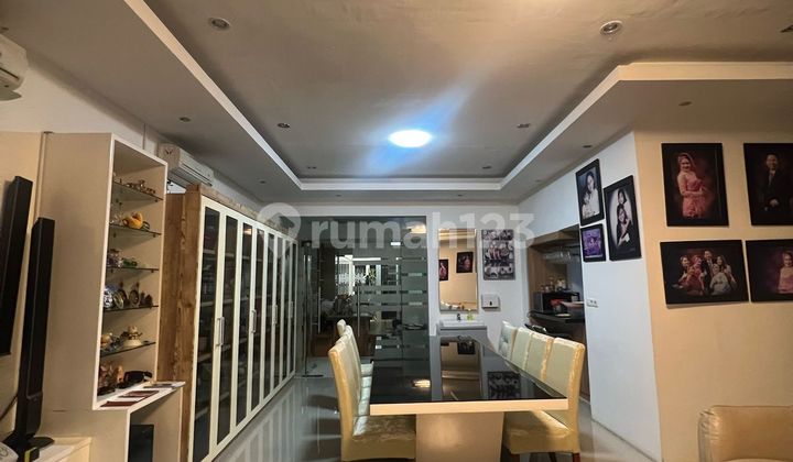 DIJUAL RUMAH 2 KAVLING SEMI FURNISH MARGAHAYU DEKAT METRO MALL