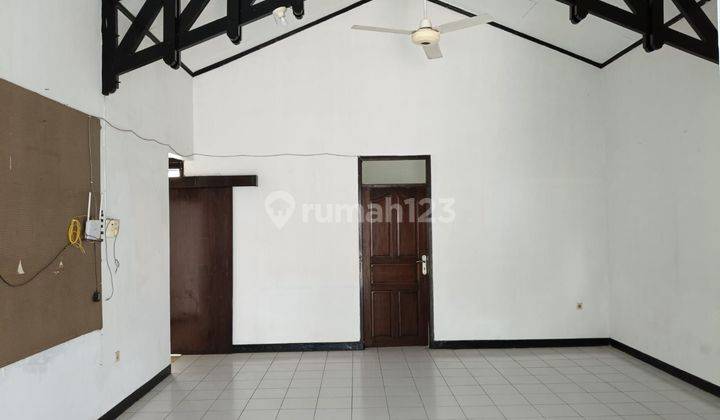 Rumah Di Venus Barat Shm Bagus 2