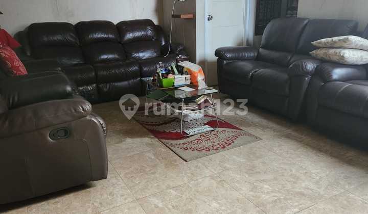 Dijual Rumah 2 Lantai di Palm Summarecon Bekasi 2