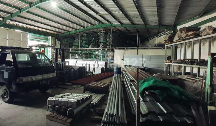 Dijual Ruang Usaha di Jalan Cut Mutia Bekasi 3
