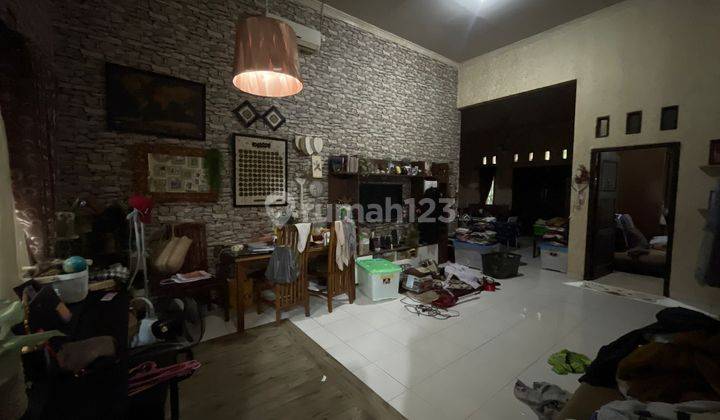 Dijual Rumah Luas Dan Asri di Jalan Wahab Affan Medan Satria Bekasi 2