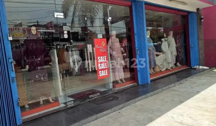 For Sale Ready-to-Use Shophouse in Strategic Location at Candrabaga Bekasi 2