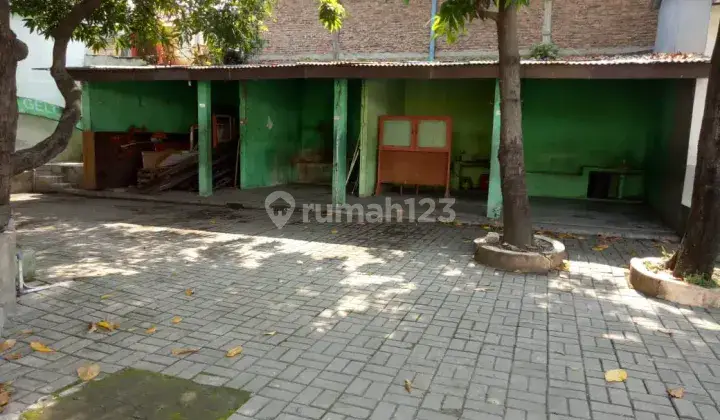 Dijual Gedung Ex Sekolah Lokasi Strategis di Kalibaru Bekasi Barat 2