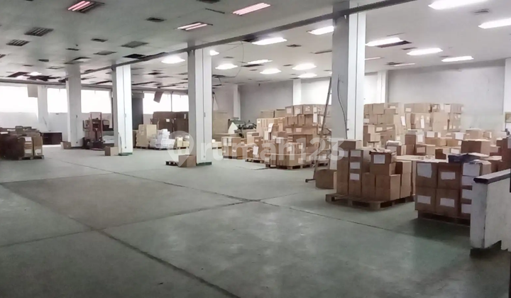 For Sale Ex-Factory in East Jakarta, Very Suitable for Business or Warehouse