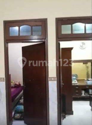 Rumah Keluarga Ditengah Perkotaan 2