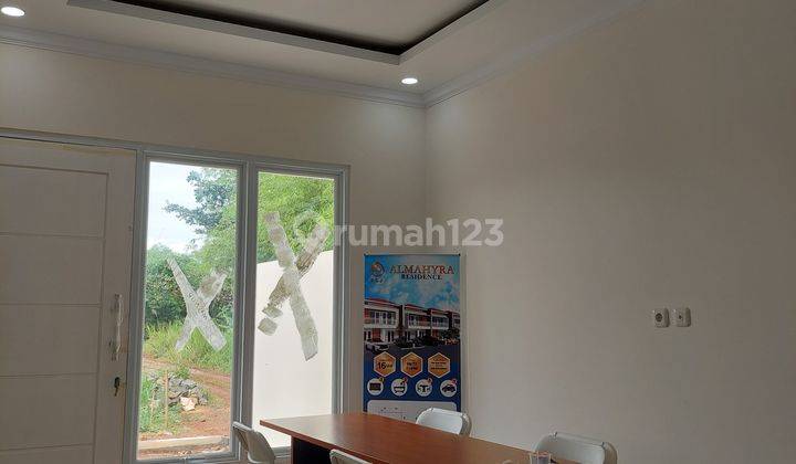 RUMAH 2 LANTAI DEKAT STASIUN KRL, ALUN², SIAP HUNI 3