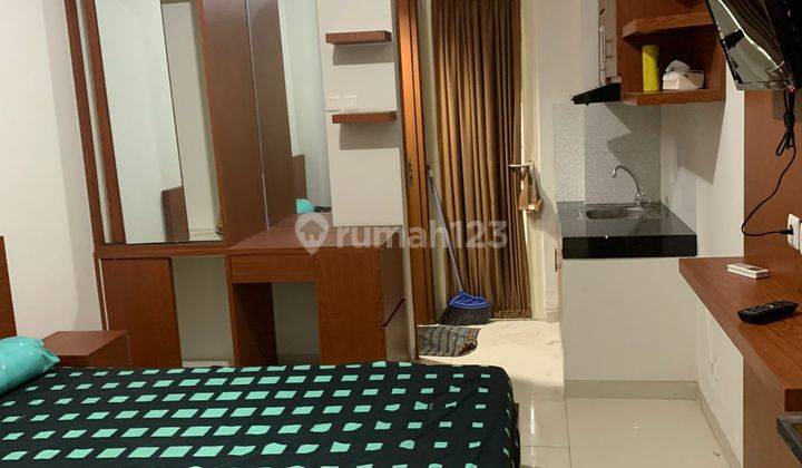 Sewa apartemen promo mahasiswa 1.6 jt dan umun 1.8 jt- 2.5 jt Apartemen Green Lake View 1