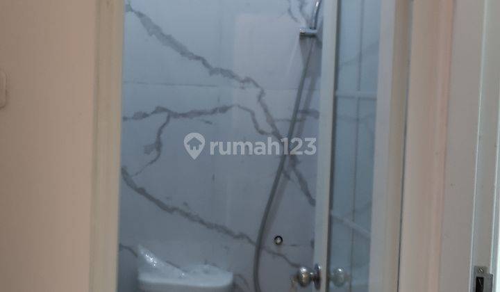RUMAH MURAH 2 LANTAI SHM DEKAT RS FATMAWATI JAKARTA SELATAN