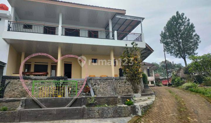 Villa alesta5 di sewakan kawasa wisata puncak bogor 1