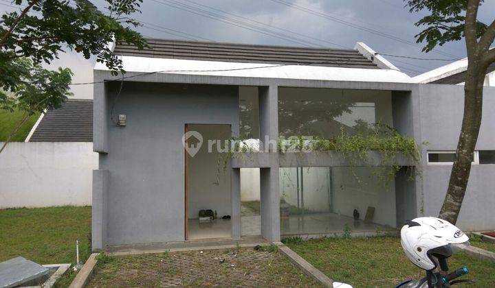 Rumah Bangunan Baru Kawasan Asri di Ciwastra 2