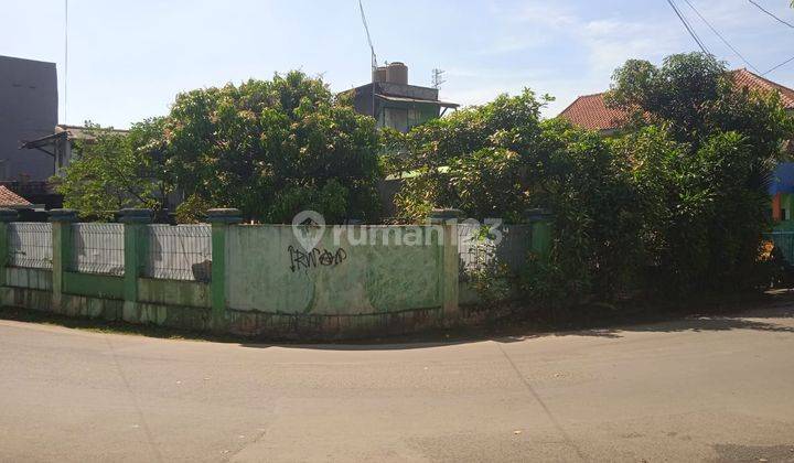 Rumah Jalan Depan Ramai Dan Cocok Untuk Grosir di Batununggal 1