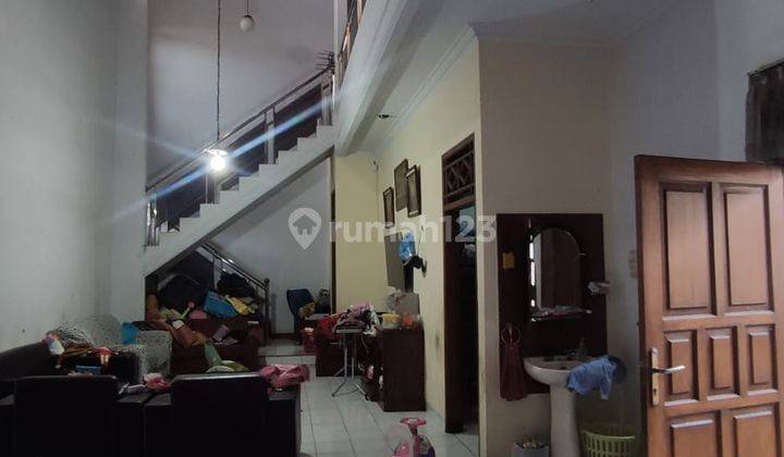 Rumah Lingkungan Nyaman Untuk Orangtua di Margacinta 1